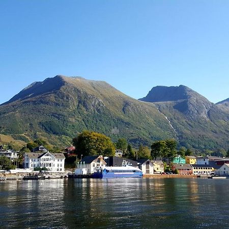 Apartment By The Fjord Storekra エクステリア 写真